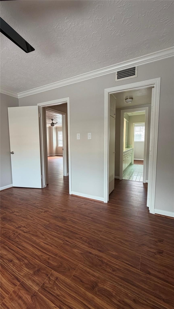 6310 Deerwood Road - Photo 4