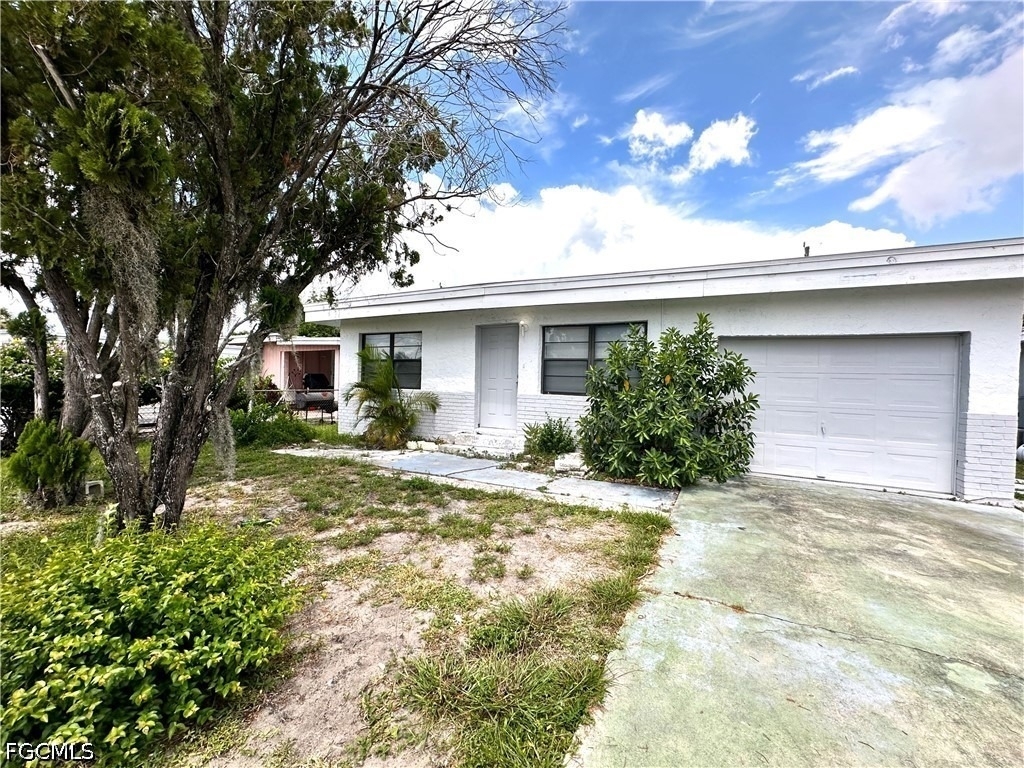 2117 Mitchell Court - Photo 0