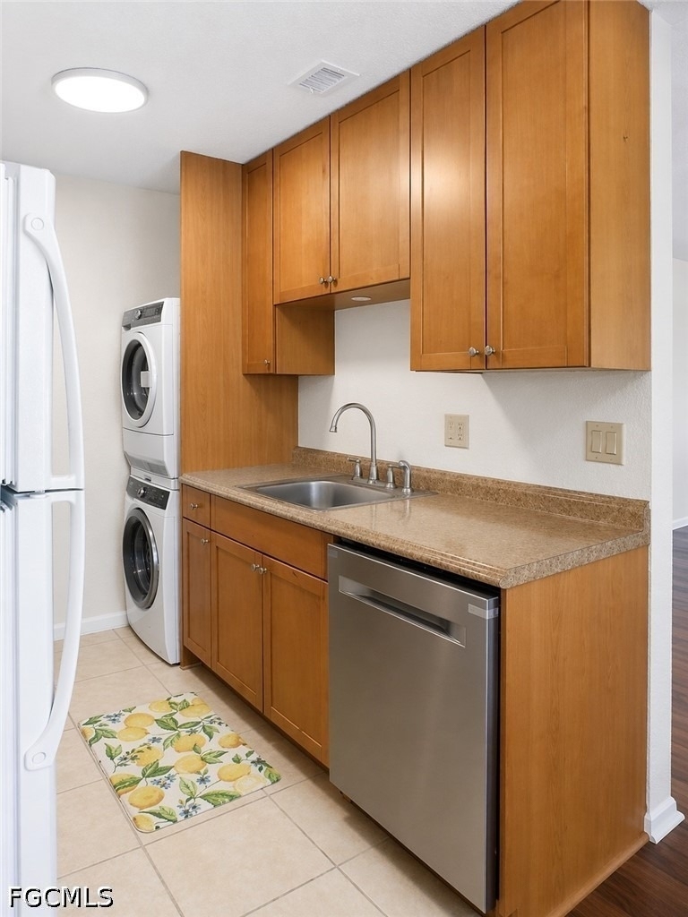 4615 Bayshore Drive - Photo 3