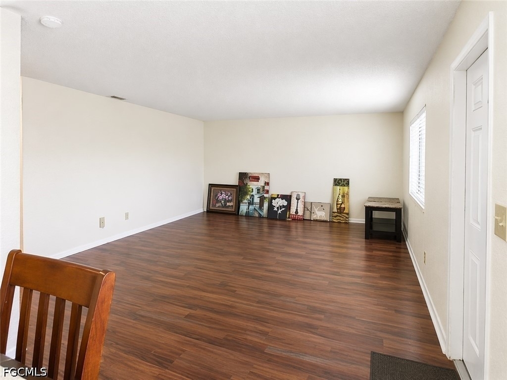 4615 Bayshore Drive - Photo 2