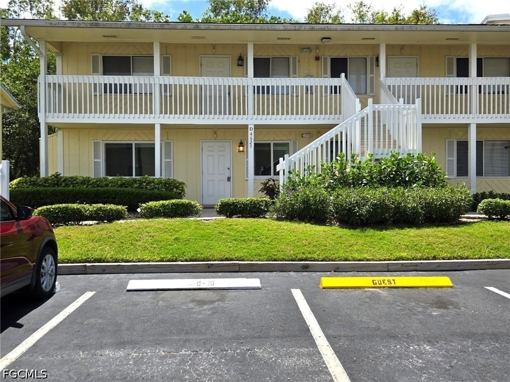 4615 Bayshore Drive - Photo 0