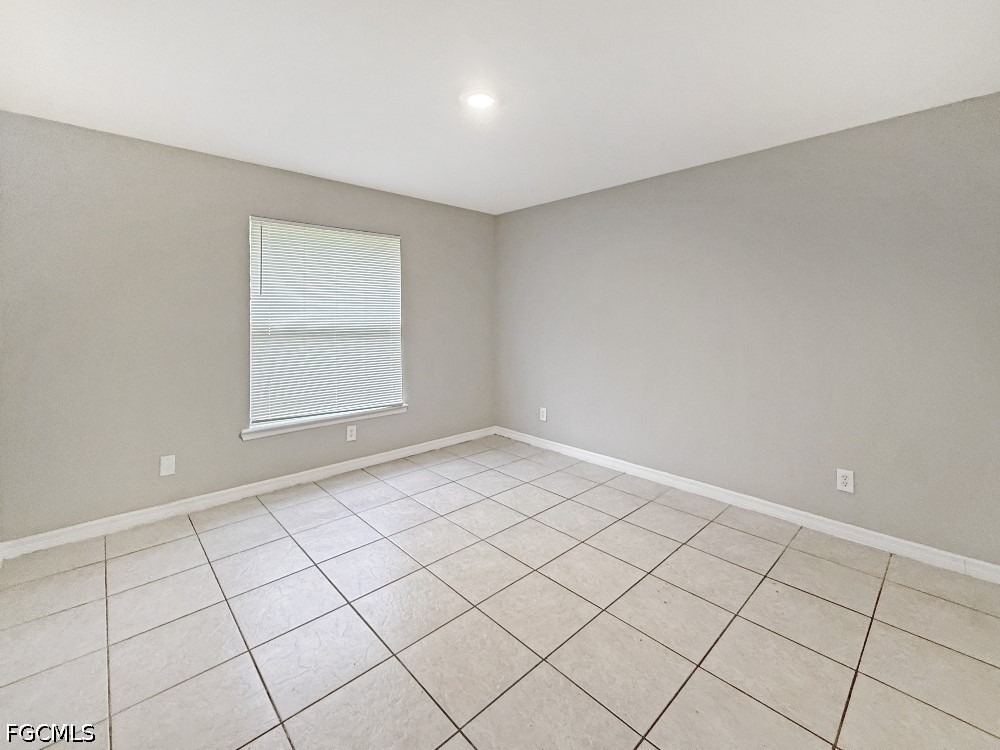 4771 Jordan Avenue S - Photo 5