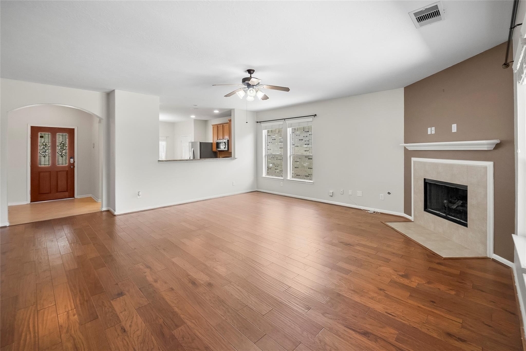 12920 Meadow Springs Drive - Photo 4