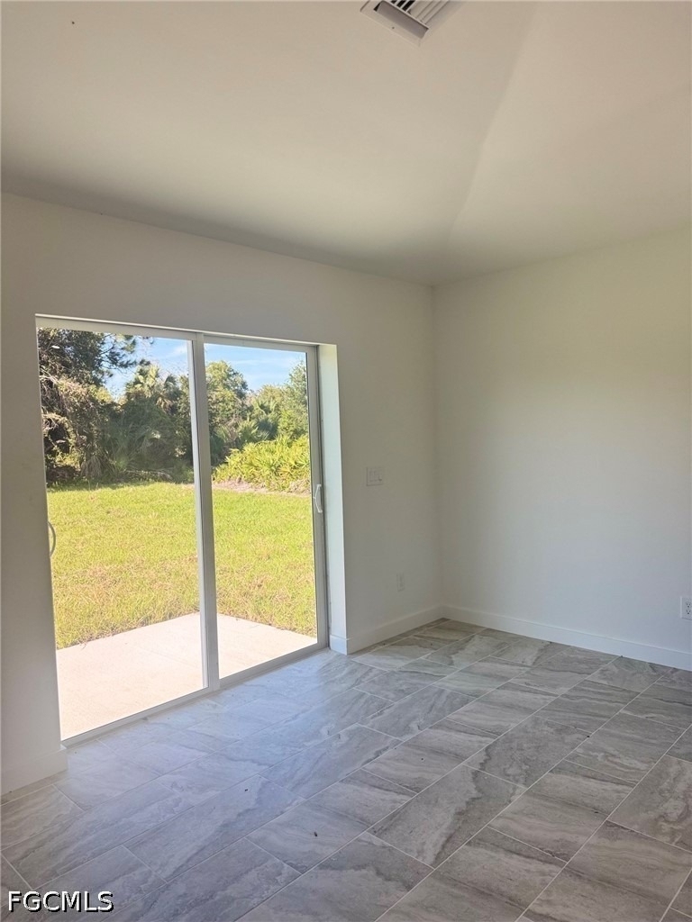 714 Ledge Street - Photo 8