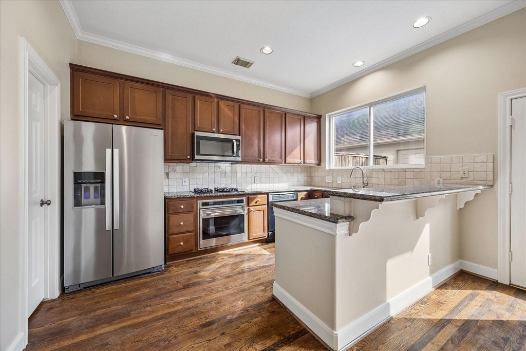 418 S Park Grove - Photo 8