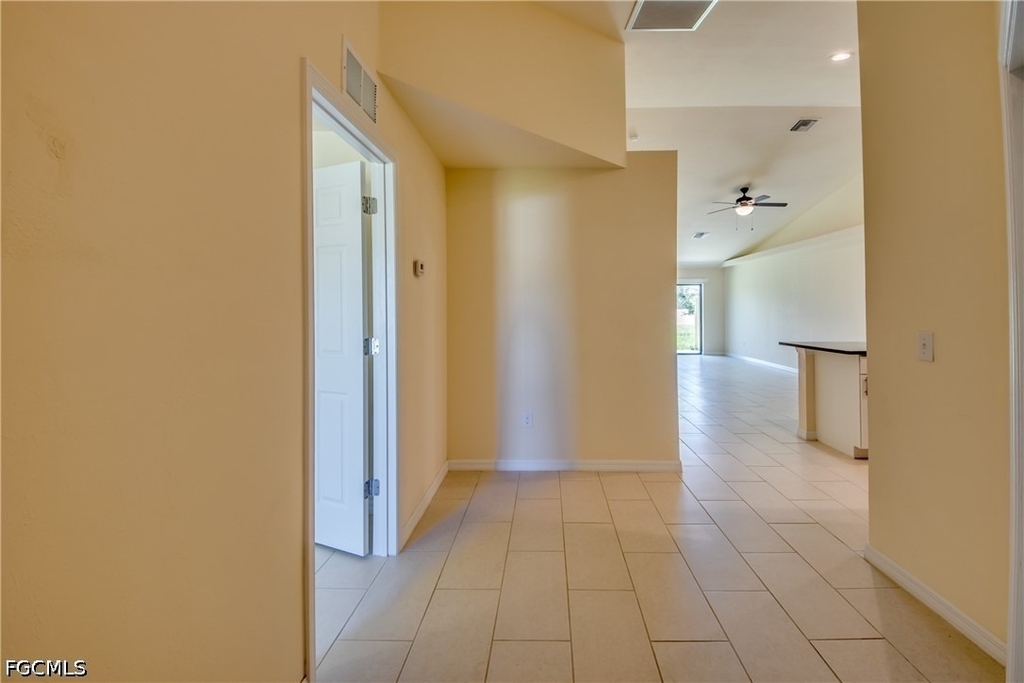 1635 Sw 33rd Street - Photo 16