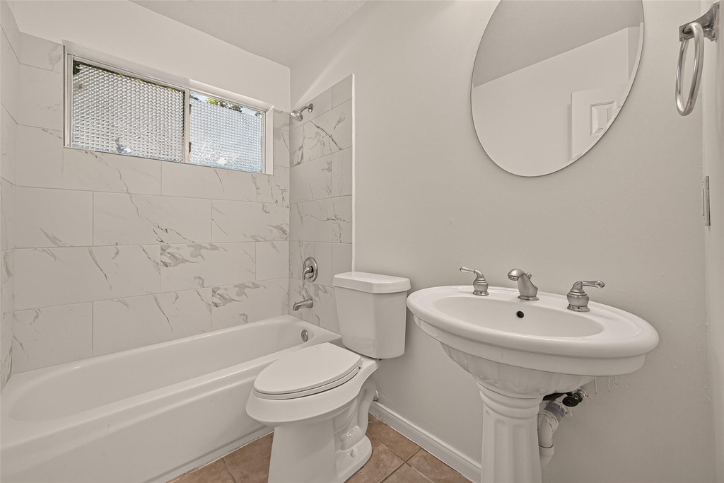 16007 Sweet Fern Street - Photo 23