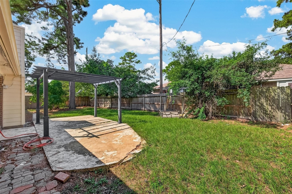 16007 Sweet Fern Street - Photo 34