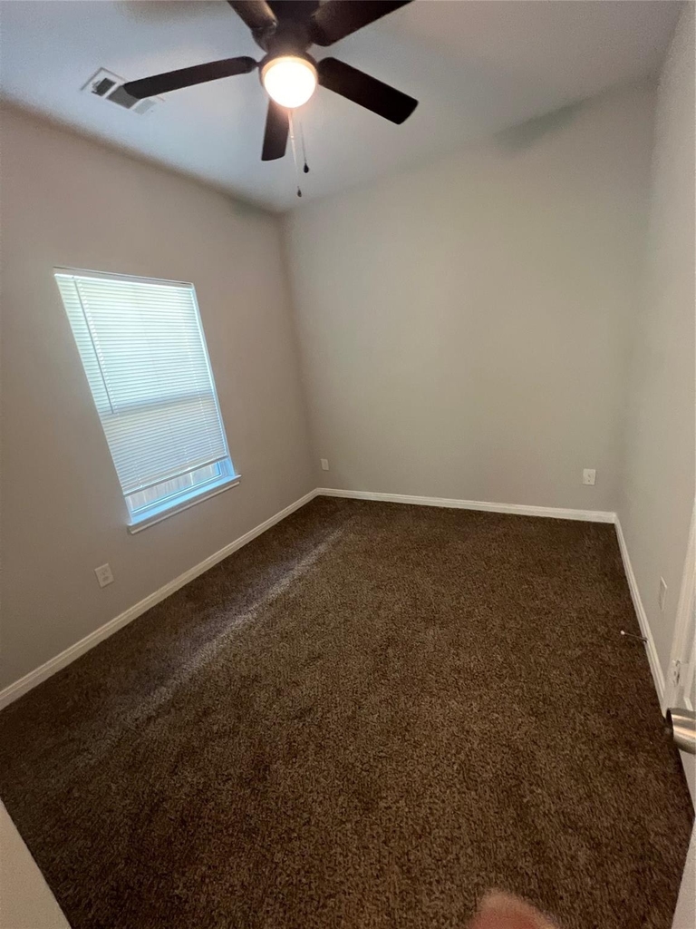 833 Omeara - Photo 15