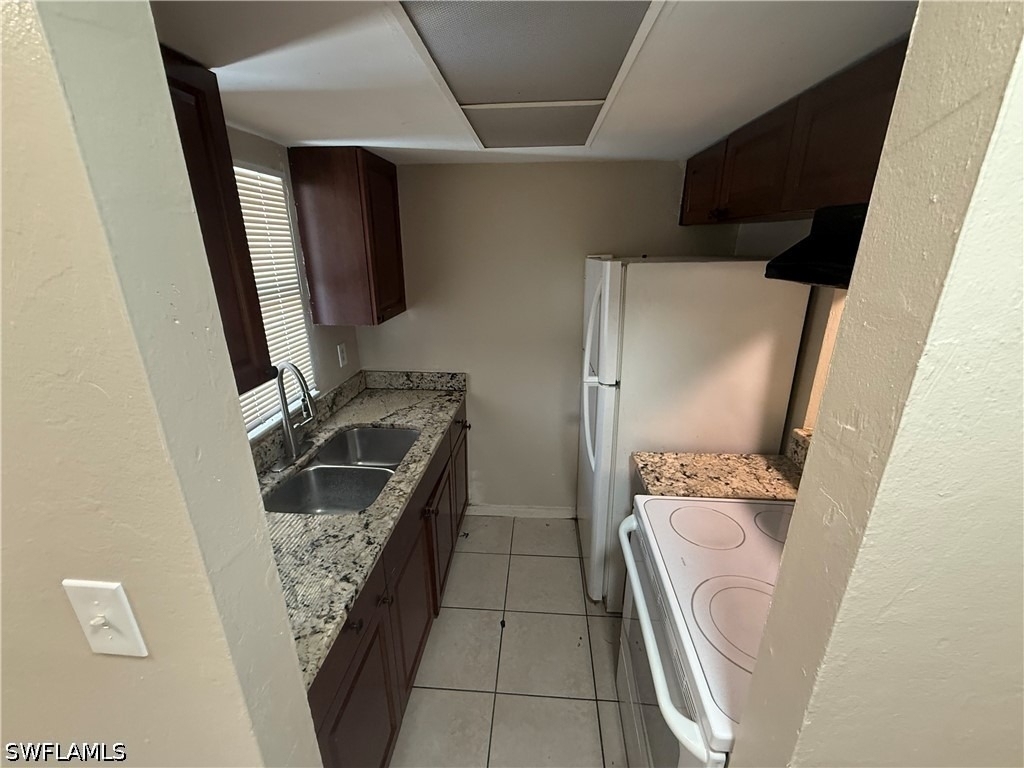 3909 Belmont Street - Photo 2