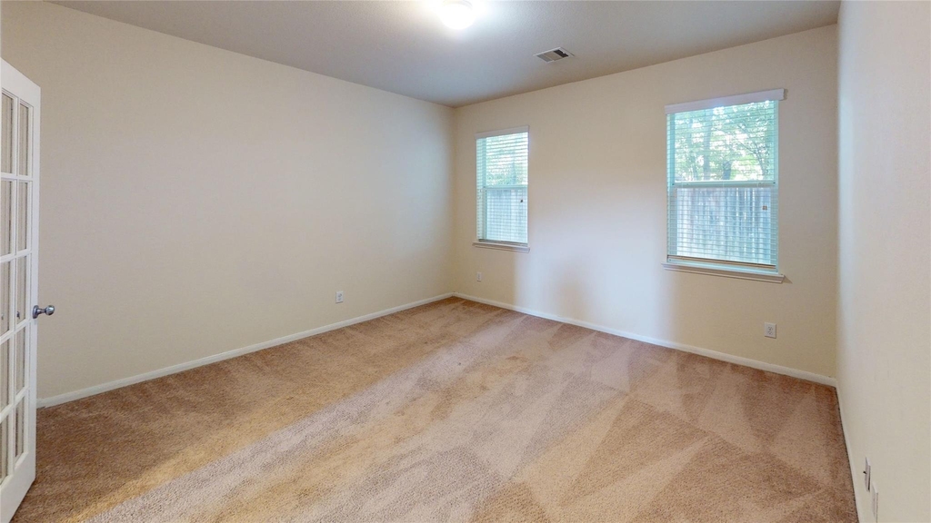 6351 Wilshire Ridge - Photo 8