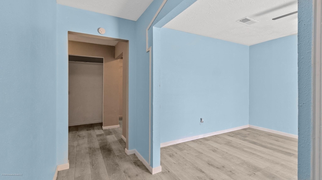 15221 Buckle Lane - Photo 2