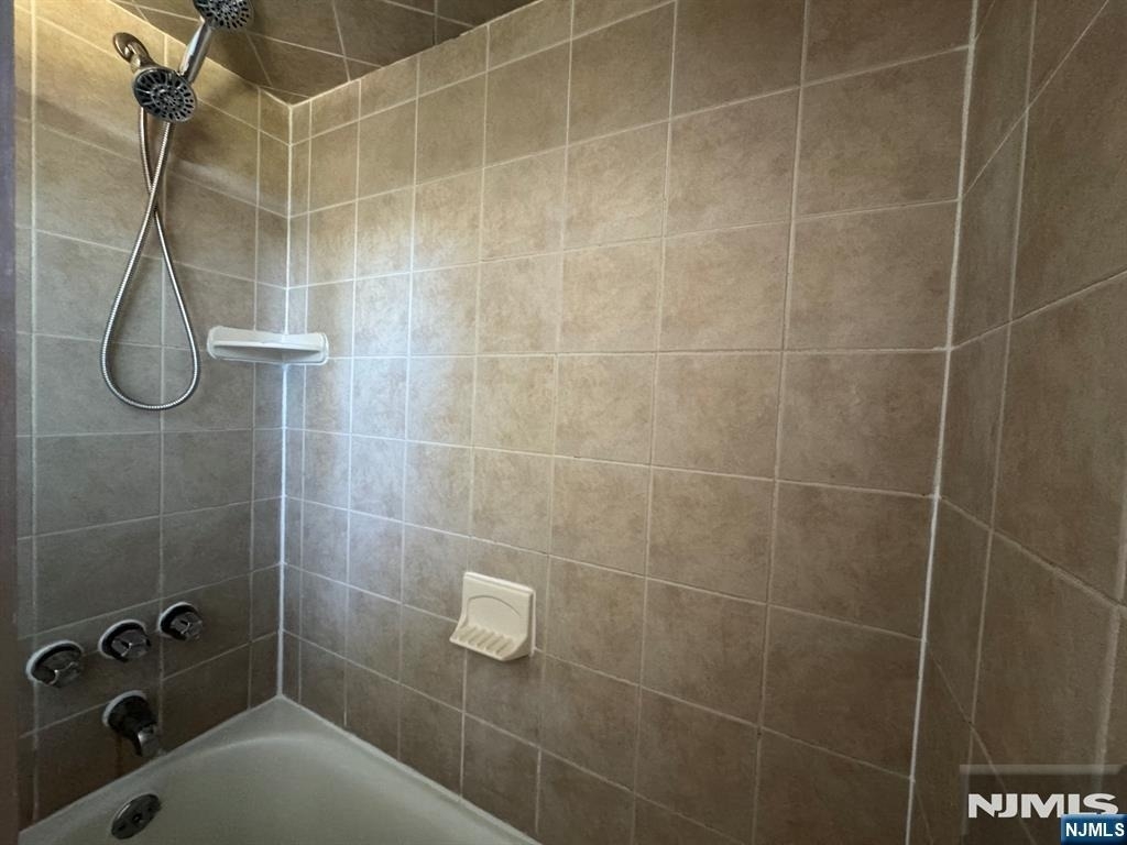 1 Underhill - Photo 10