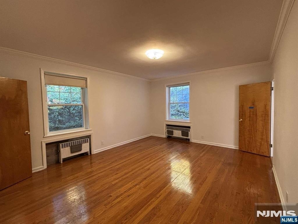 563 Lake Shore - Photo 6