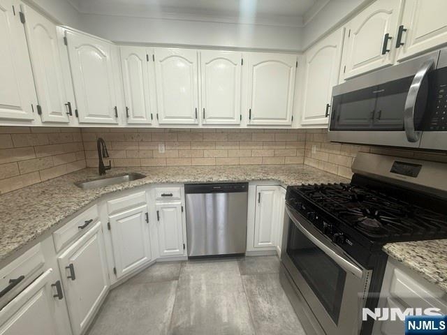 396 Harrison - Photo 3