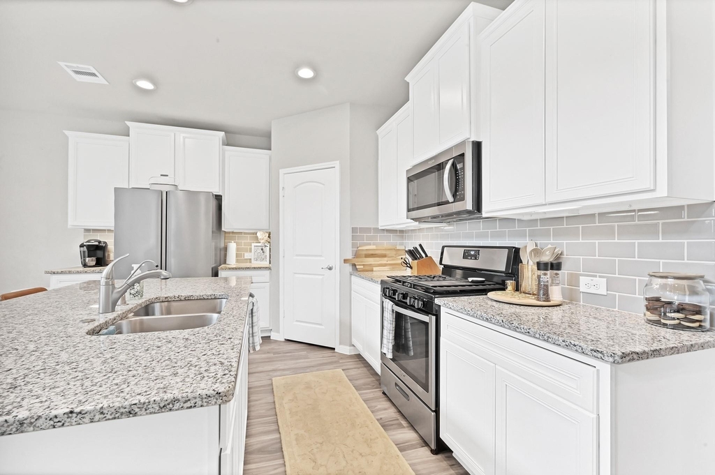 16223 Neff Park Drive - Photo 4