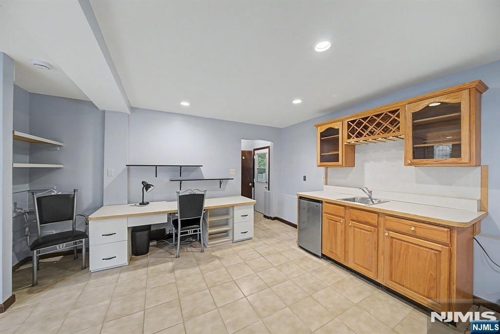 141 Shore - Photo 34