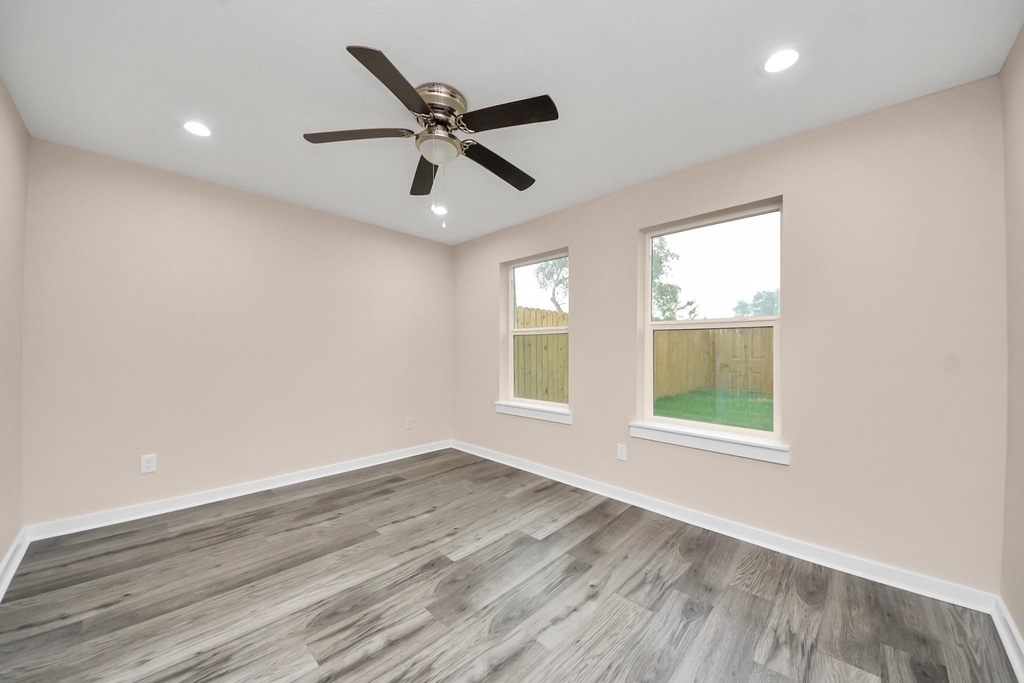 3130 5th Street - Photo 25