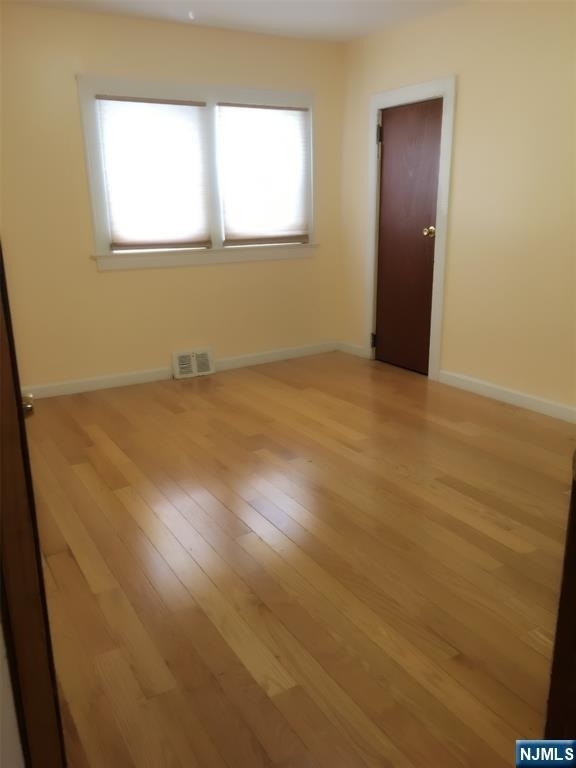 523 W Lookout - Photo 3