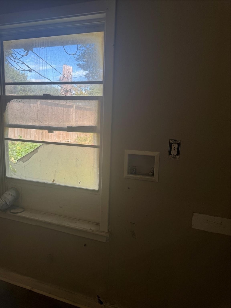 7947 Glenscott Street - Photo 13