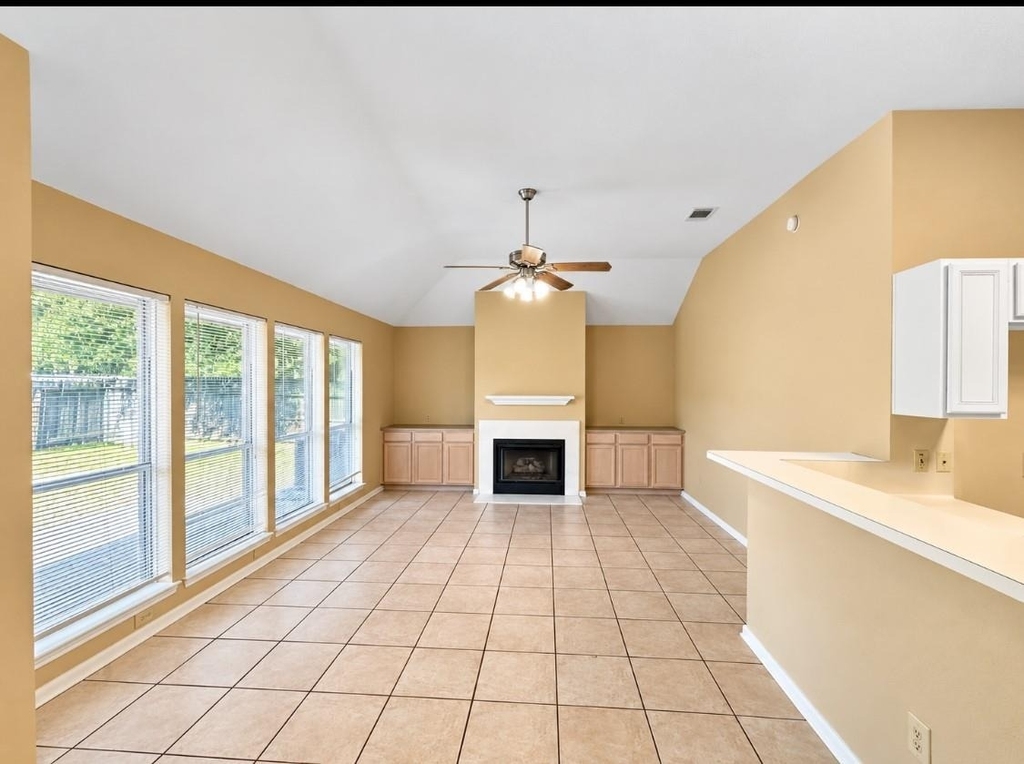 2206 Friarwood Trail - Photo 11