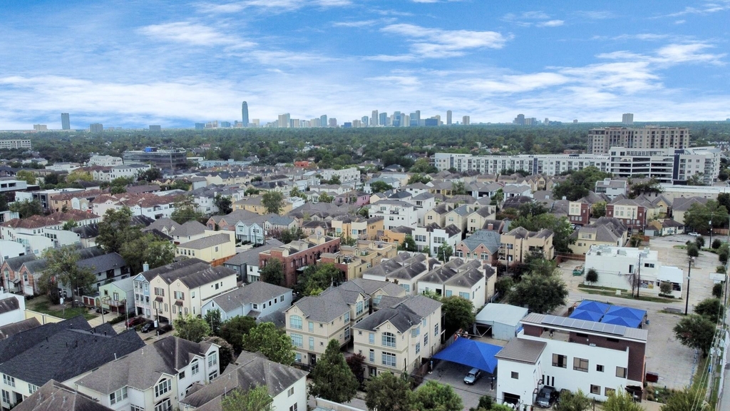 915 Asbury Street - Photo 40