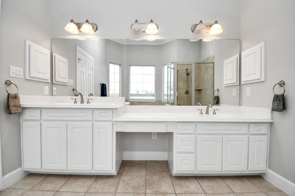 915 Asbury Street - Photo 30