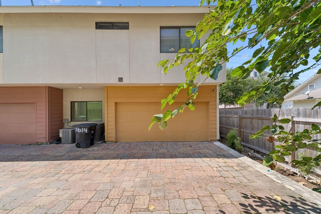 1614 Bonner Street - Photo 39