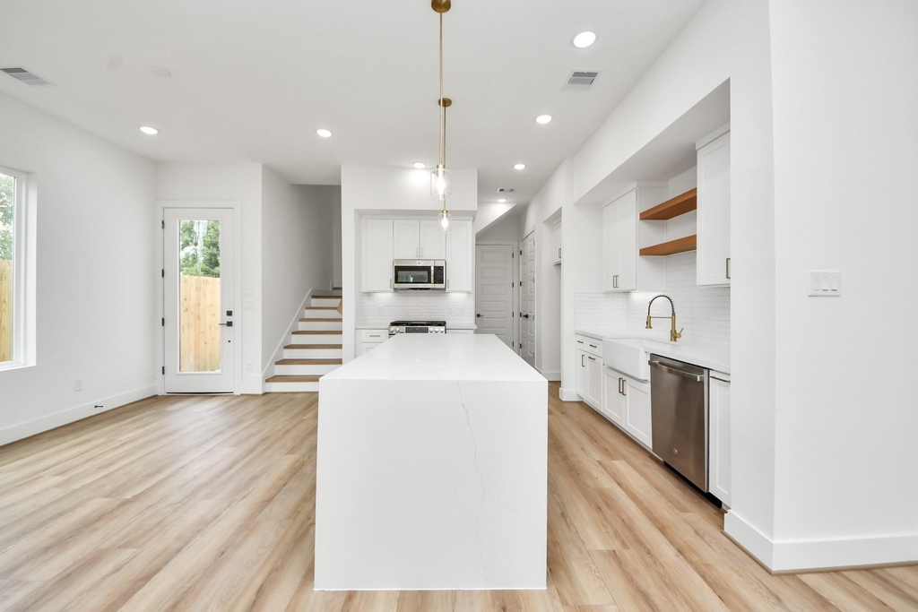 2606 Winbern Street - Photo 12