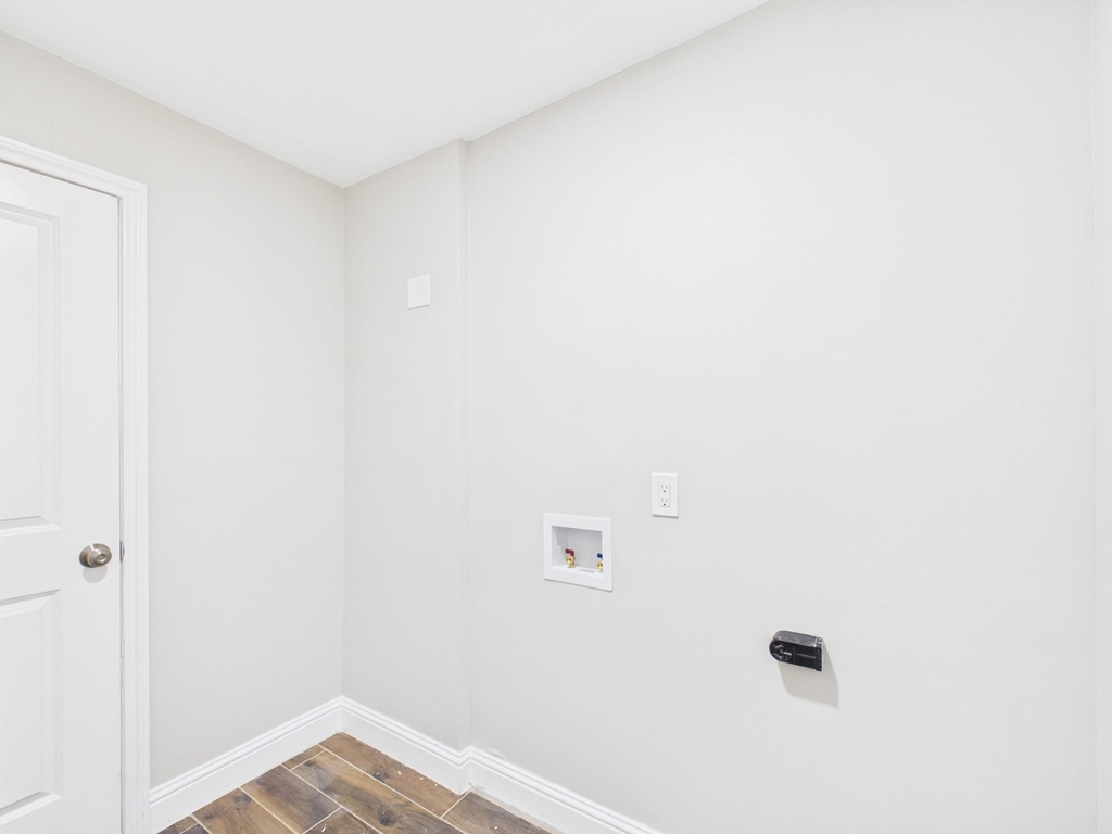7903 Secretariat Lane - Photo 15