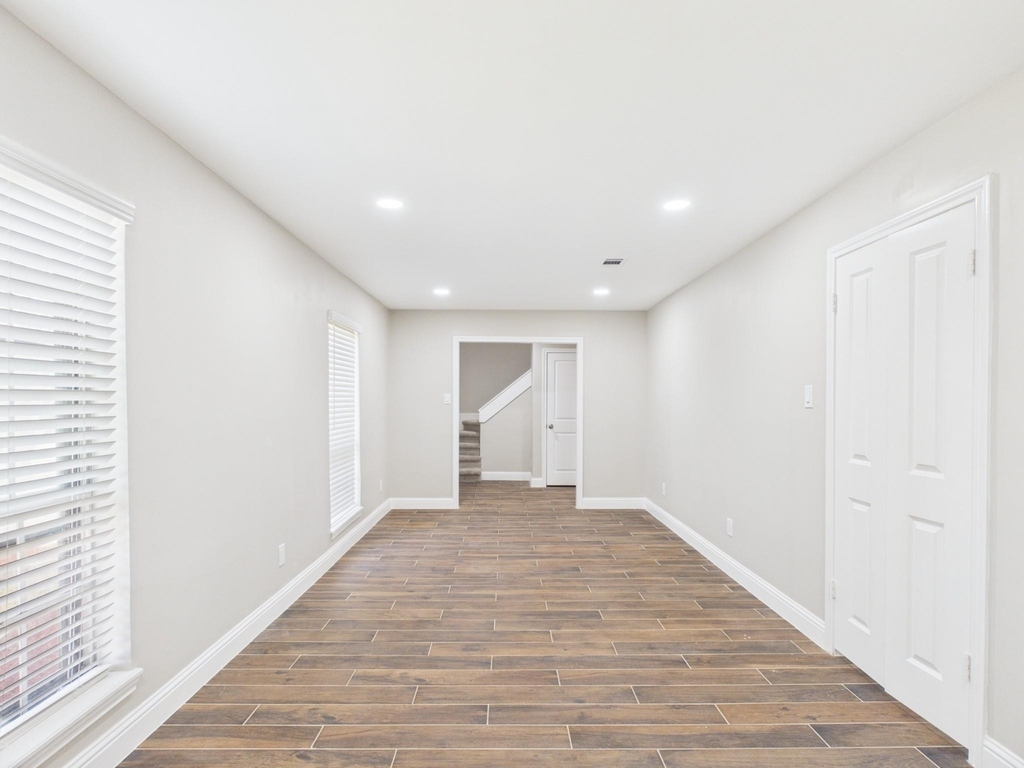 7903 Secretariat Lane - Photo 7