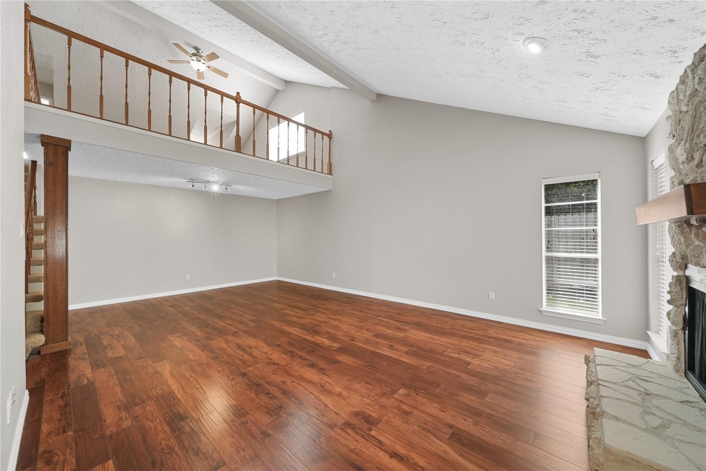 16826 Cobble Ridge Drive - Photo 3