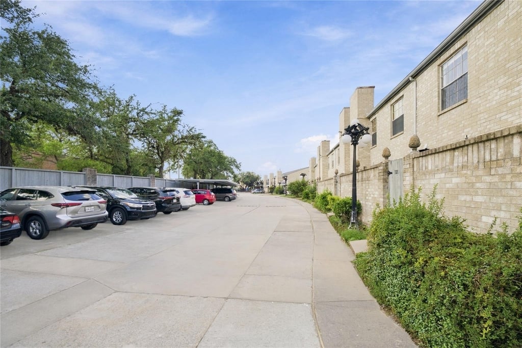 6500 Sands Point Drive - Photo 35