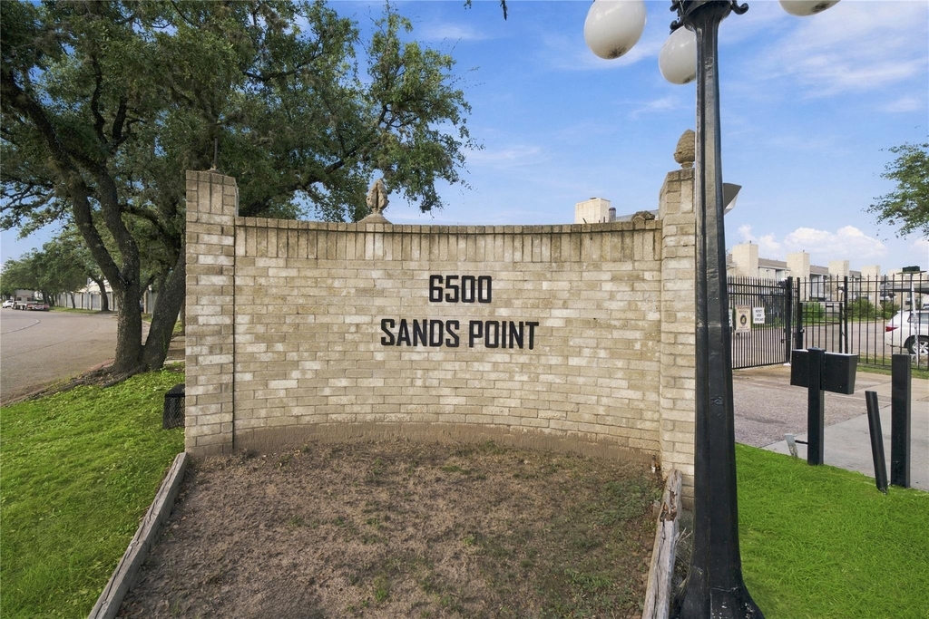 6500 Sands Point Drive - Photo 36