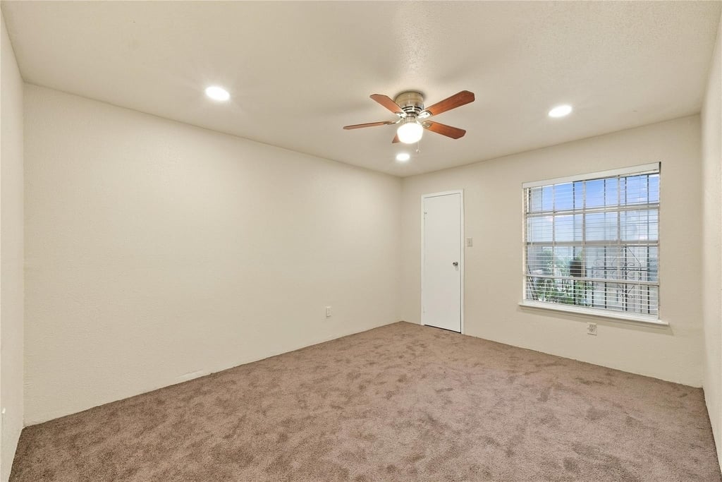 6500 Sands Point Drive - Photo 24
