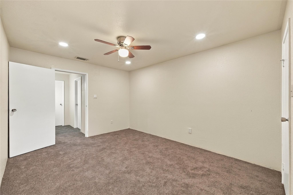6500 Sands Point Drive - Photo 25