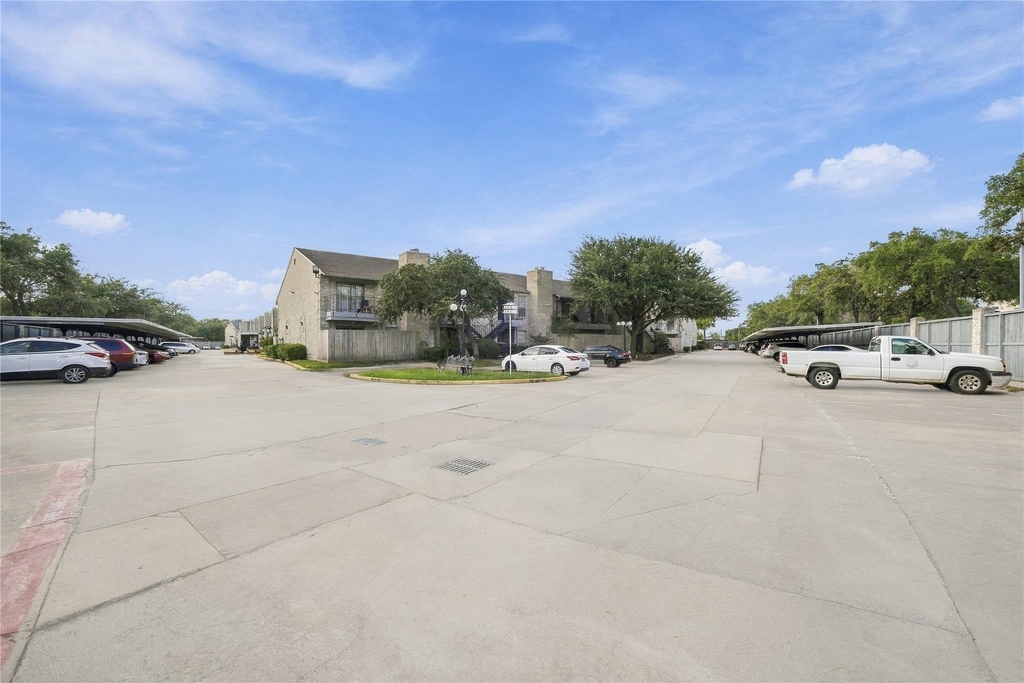 6500 Sands Point Drive - Photo 34