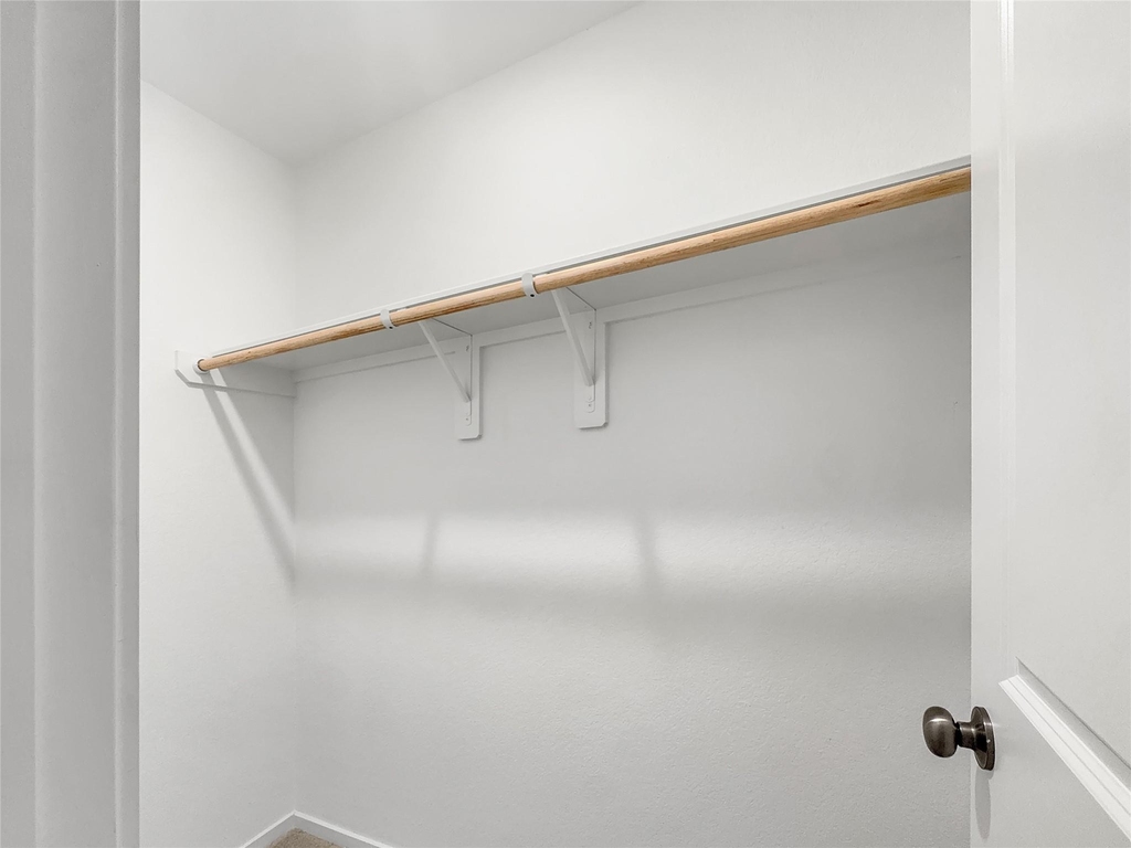3041 Highbank Drive - Photo 11