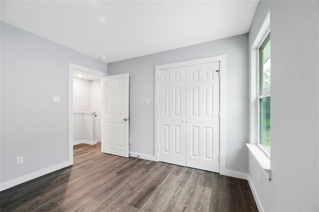 8215 Crestview Drive - Photo 17