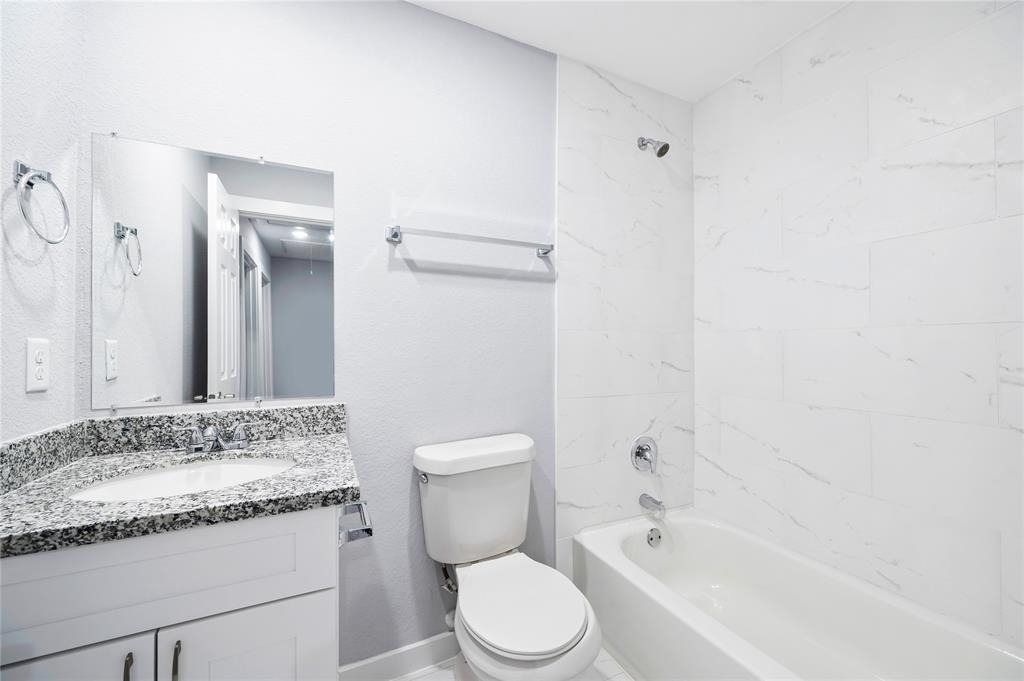 8215 Crestview Drive - Photo 14