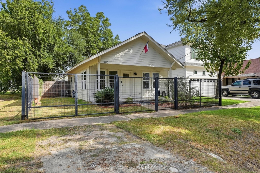 2012 Shearn Street - Photo 1