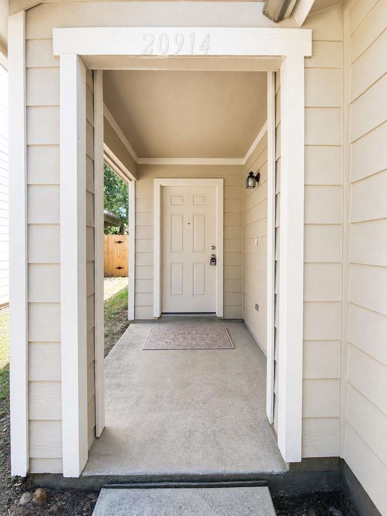 20914 Brannon Hill Lane - Photo 2