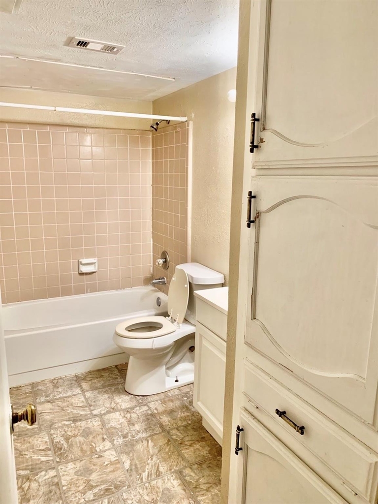 6834 Tara Drive - Photo 11