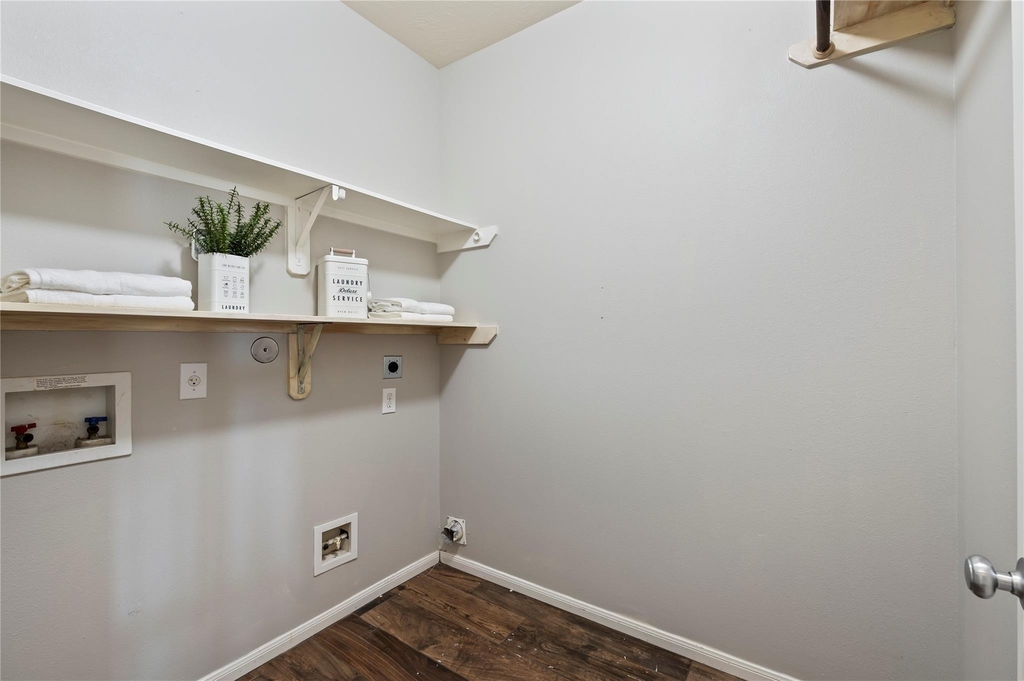 9611 Indian Trail - Photo 16