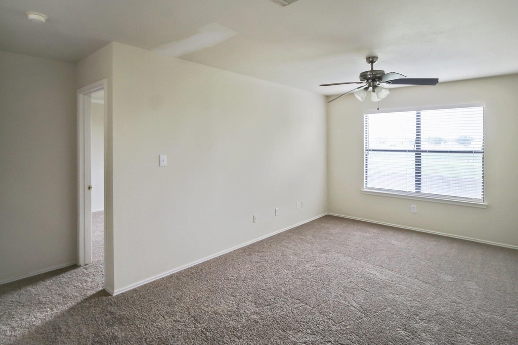 9223 Dunain Park Court - Photo 22