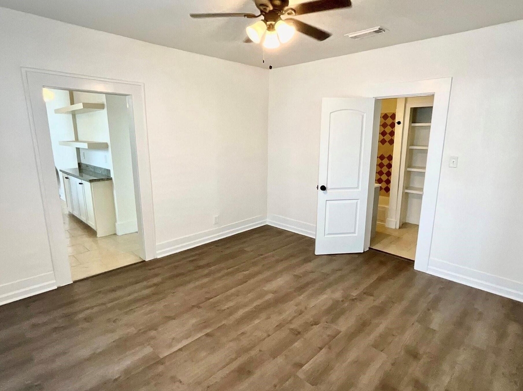 1511 Scharpe Street - Photo 8