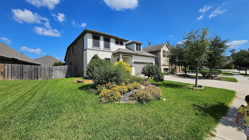18777 Laurel Hills Drive - Photo 1