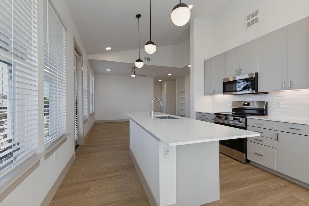 1506 N Prairie Avenue - Photo 4