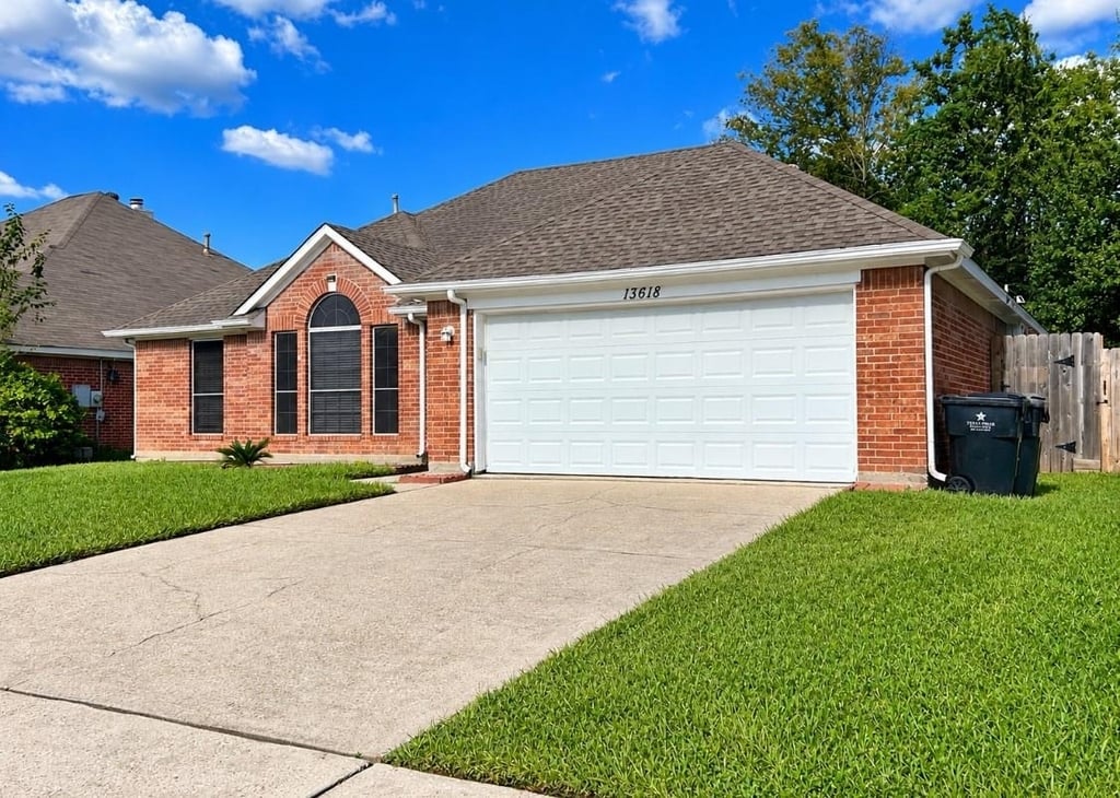 13618 Sablegrove Lane - Photo 1