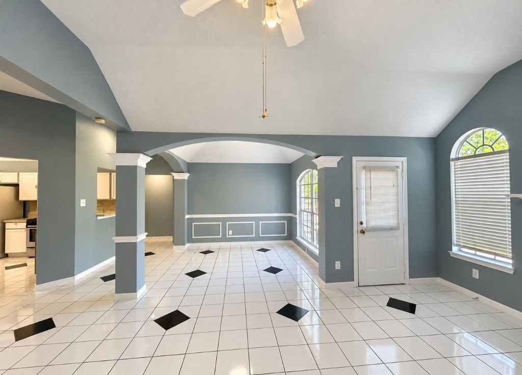 13618 Sablegrove Lane - Photo 6